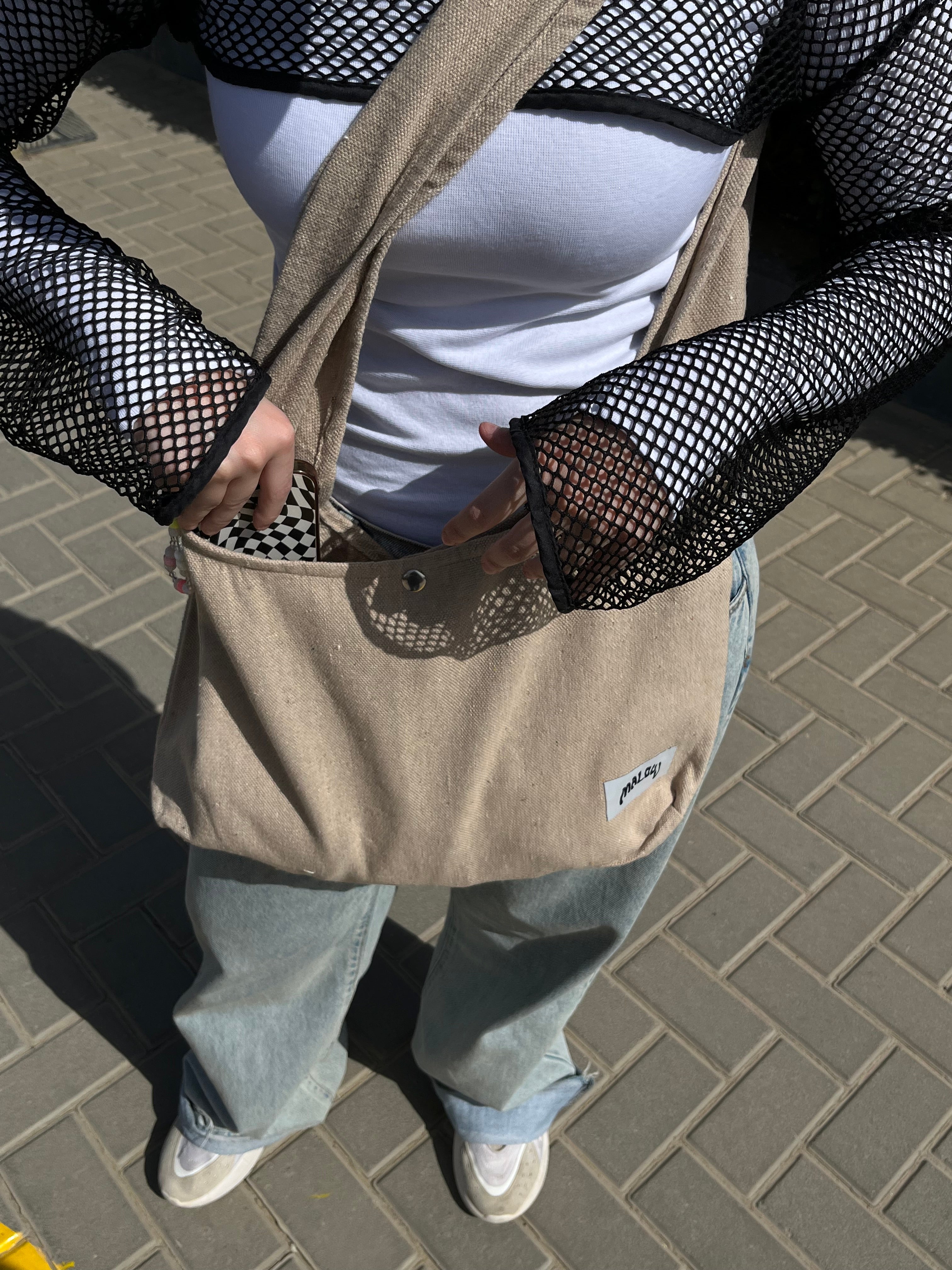 BEIGE SHOULDER BAG