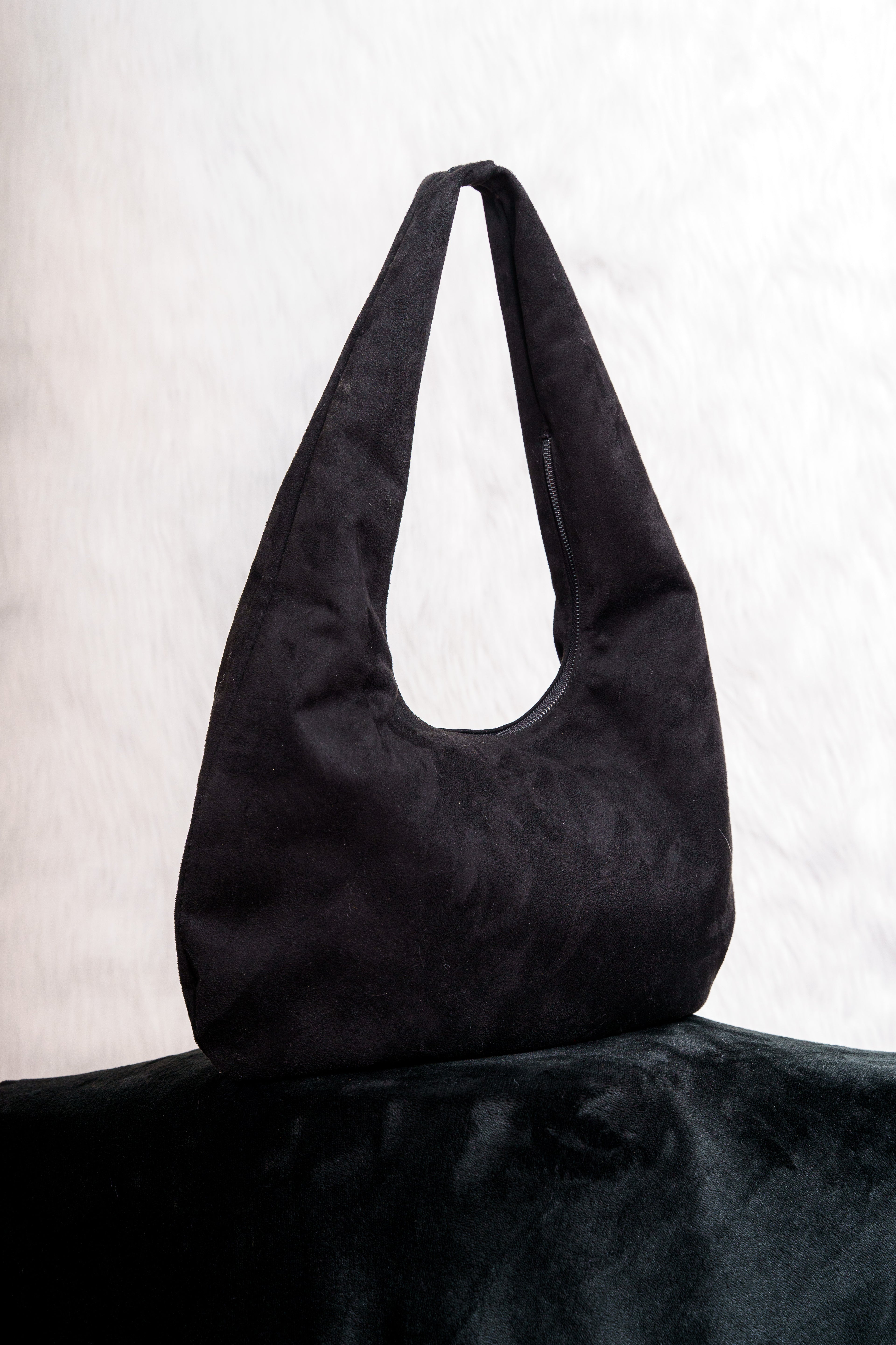 Soft shadow in black